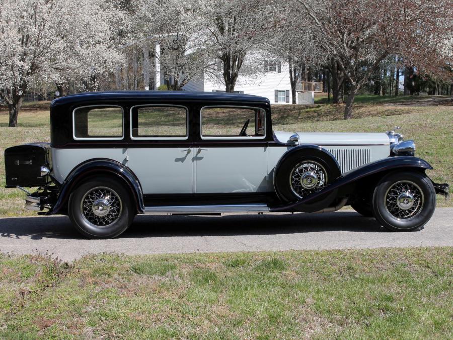  Chrysler Imperial 7-Passenger Sedan 1931 года  (фото 5 из 5)